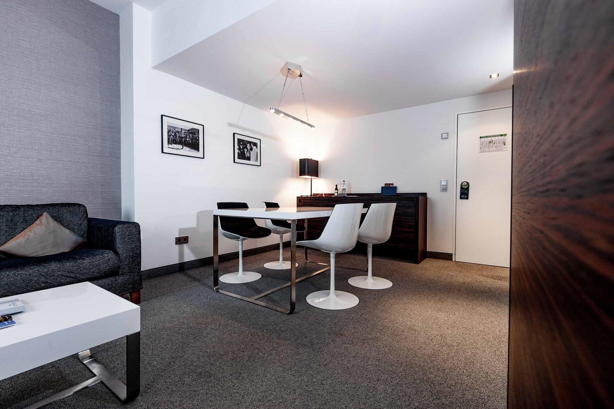 Plaza Kongresshotel Europe Stuttgart Ngoại thất bức ảnh